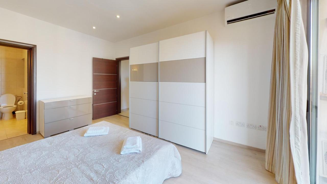 Spacious 2 Bedroom Apartment In Sliema Zewnętrze zdjęcie